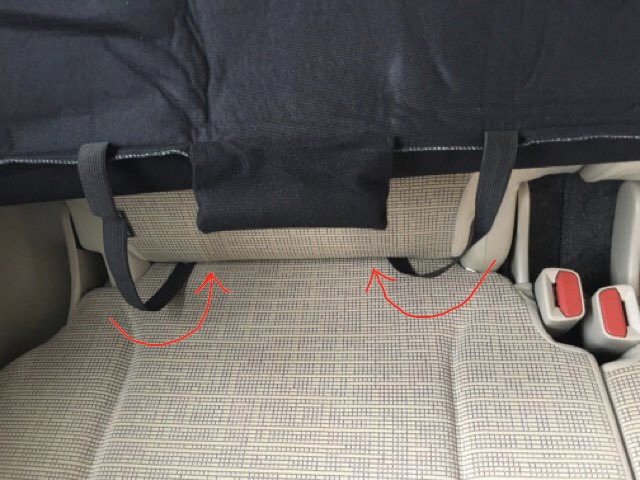 軽自動車　シートカバー　座面がずれる　ずれないシートカバー　ズレ防止